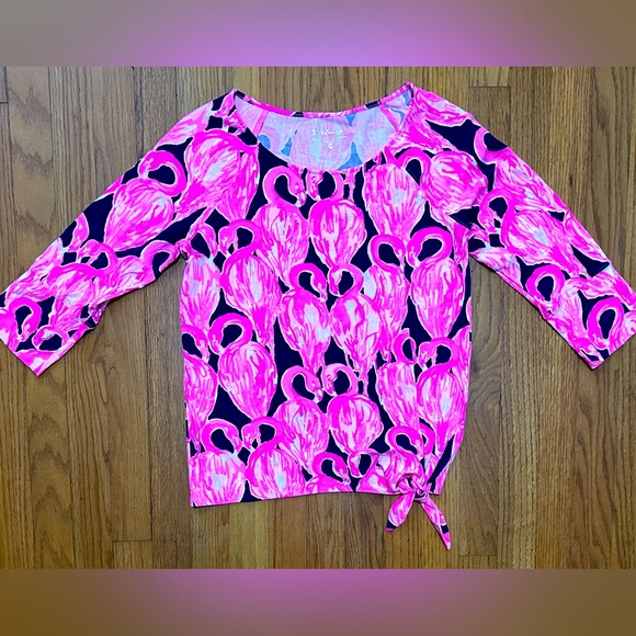 SOLD Lilly Pulitzer size Medium Waverley Flamingo top 3/4 sleeve $46 - Picture 1 of 2
